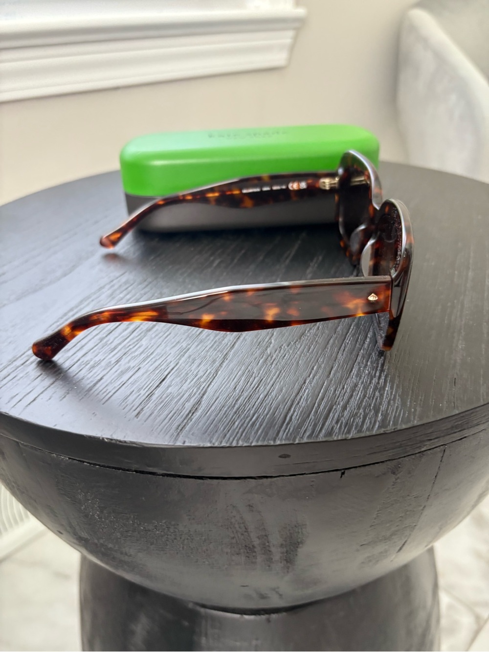 NEW kate spade Tortoise Square Sunglasses with Brown Gradient Lenses - Picture 5 of 6